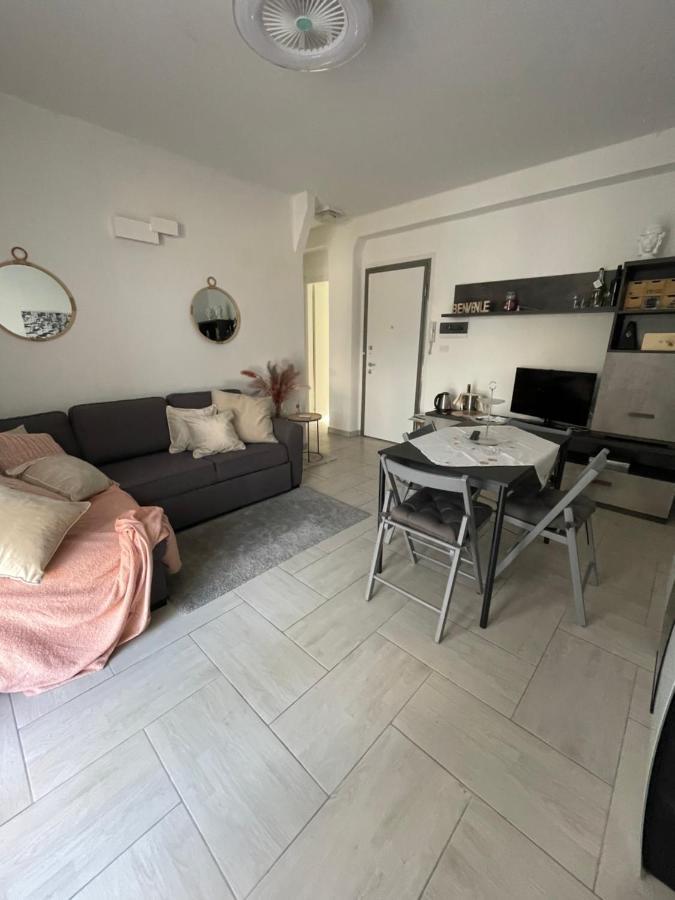 Casa Salvo Villa Perledo Esterno foto